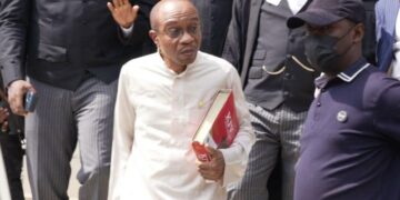 Tsohon Gwamnan Babban Bankin Kasa CBN, Godwin Emefiele;  Zai Yi Bukukuwan Kirsimeti Dana Sabuwar Shekara A Gidan Gyaran Hali