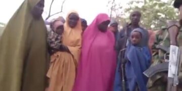 ‘Yan Ta’addan Da Suka Yi Garkuwa Da ‘Yan Kai Amarya A  Jihar Katsina Sun Yi Alkwarin Sake Aurar Da Amarya A Wani Faifan Bidiyo