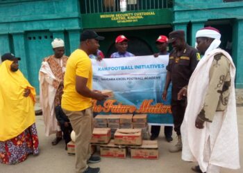 Kungiyar Shugaba Excel Football Academy Ta Gwangwaje Dauranron Mazauna Babban Gidan Gyaran Hali Da Tarbiyya Dake Kaduna