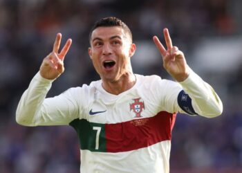 Dan Wasan Kwallon Kafa Dan Asalin Kasar Potegal Cristiano Ronaldo Ya Ci Kwallaye Dare 900 A Duniya