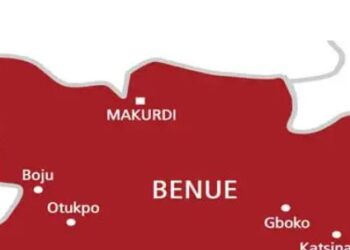 Yanbindiga sun shiga gidaje suna Harbin kan-mai-uwa-da-wabi a jihar Benue