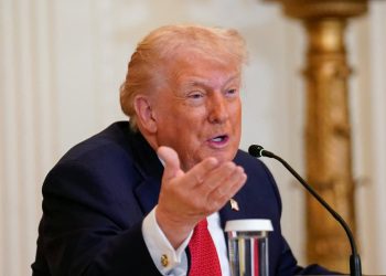Trump ya aike da saƙon godiya ga Imam Khumaini bisa Afuwarsa ga Masu zanga-zanga 800