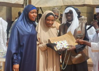 Ahmad Hassan Ahmad Na Radiyo Najeriya Karama FM ‘Yarsa Hauwa’u Ta Yi Saukar Karatun Al’qur’ani Mai Girma