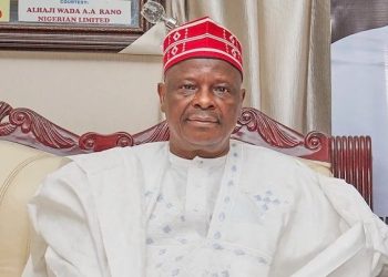 Tsohon Gwamnan Jihar Kano, Rabiu Musa Kwankwaso, Ya Koma  Jam’iyyar National Democratic Congress (NDC)  A Hukumance; Inda Ya Karɓi Katin Zama Mamba Na Jam’iyyar