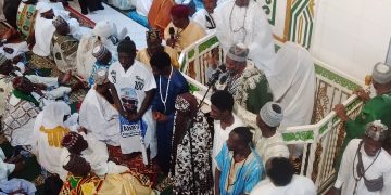 Wasu Mabiya Addinin Kirsita Sun Karɓi Kallamar Shahada  A Yau;  Yayin Gudanar Da Sallah Juma’a A Masallachin Tunawa Da Sheikh Abdullahi Ahmad Mai Kano Jallo Dake Garin Prag A Kasar Ghana