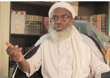 Shigar malamai siyasa yafi zama ana yiwa ‘yan siyasa addu’a Sheikh Gumi