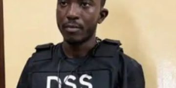 DSS Ta Kama Matashi Da Ke Sojan Gona Da Hukumar